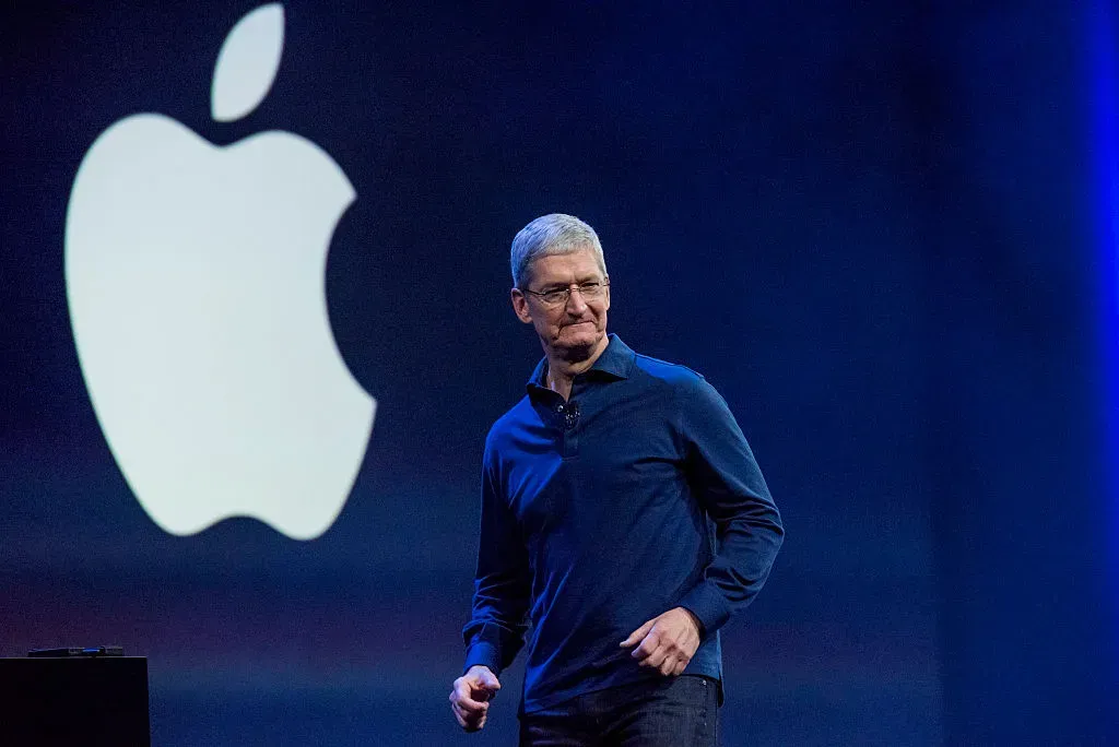 Apple Faces Mounting Memory Chip Crunch: Tim Cook Signals Margin Pressure Amid AI Boom