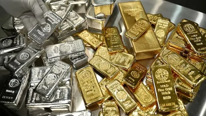 Gold and Silver Prices Slip After Historic Rally