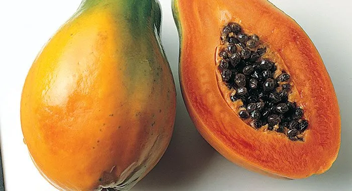 What Really Happens When You Eat Papaya Every Day