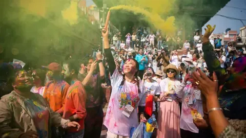 India Bursts into Color: Holi 2026 Celebrations Amid Global Tensions