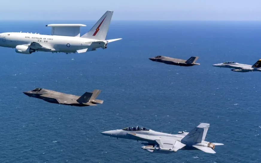 Australia Deploys Wedgetail Spy Plane, Arms UAE with Missiles to Defend Gulf Skies