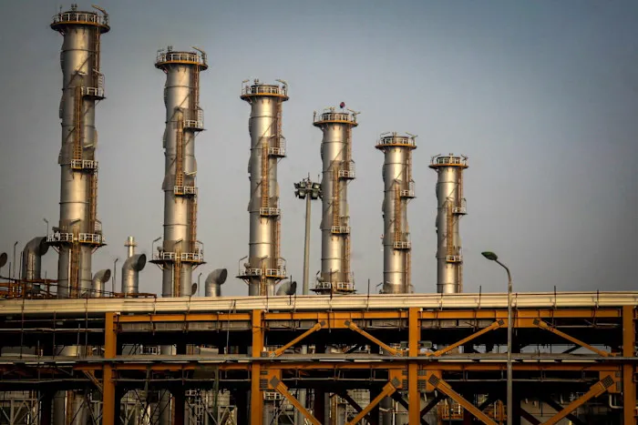 Oil Shockwaves: How Iran Conflict Is Rattling the World Economy