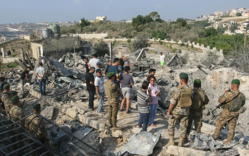 Israeli Army Advances Deeper into South Lebanon Amid Hezbollah Clashes