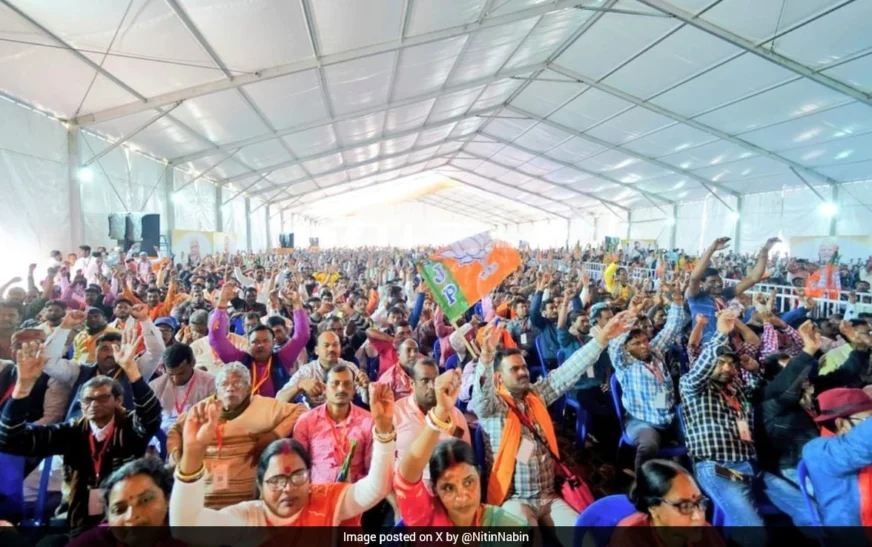 Bengal 2026: Is BJP Poised to Break TMC’s Long-Standing Grip?