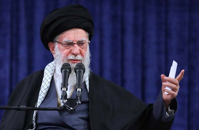 US-Iran Backchannel Talks Begin Amid Strait of Hormuz Crisis