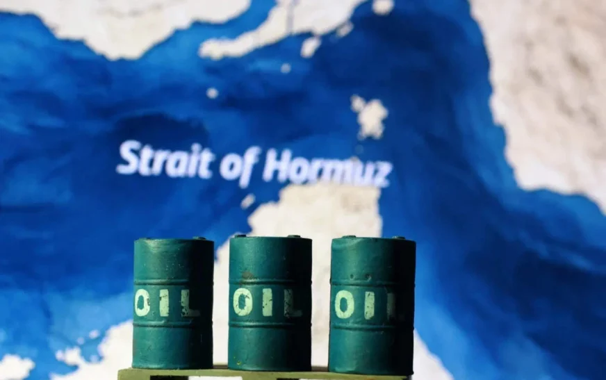Iran Imposes Toll System on Strait of Hormuz Vessels