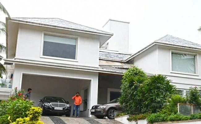 Allu Arjun Buys ₹100‑Crore Luxury House in Hyderabad’s Jubilee Hills