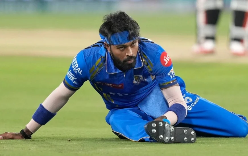 R Ashwin Slams Hardik Pandya’s Captaincy Blunder in MI vs RCB Clash