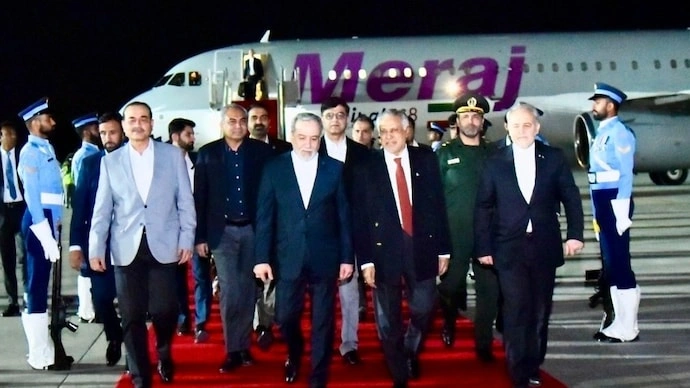 Iranian Foreign Minister Abbas Araghchi in Islamabad for Second Round of US‑Iran Talks
