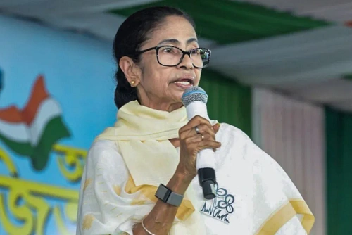 Mamata Banerjee No Longer Bengal CM: Governor Dissolves Assembly, Paving Way for BJP Swearing‑In