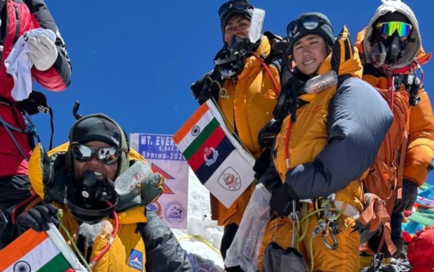 BSF Women Scale Mount Everest as Force Celebrates Diamond Jubilee, Amit Shah Hails ‘Nari Shakti’