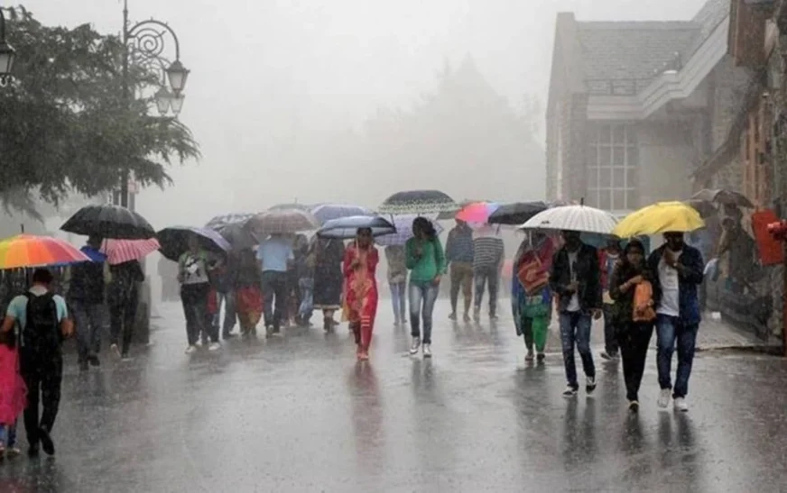 Bengaluru Set for Weekend Showers as IMD Predicts Above‑Normal Monsoon in 2026 – See Delhi, Mumbai Forecast
