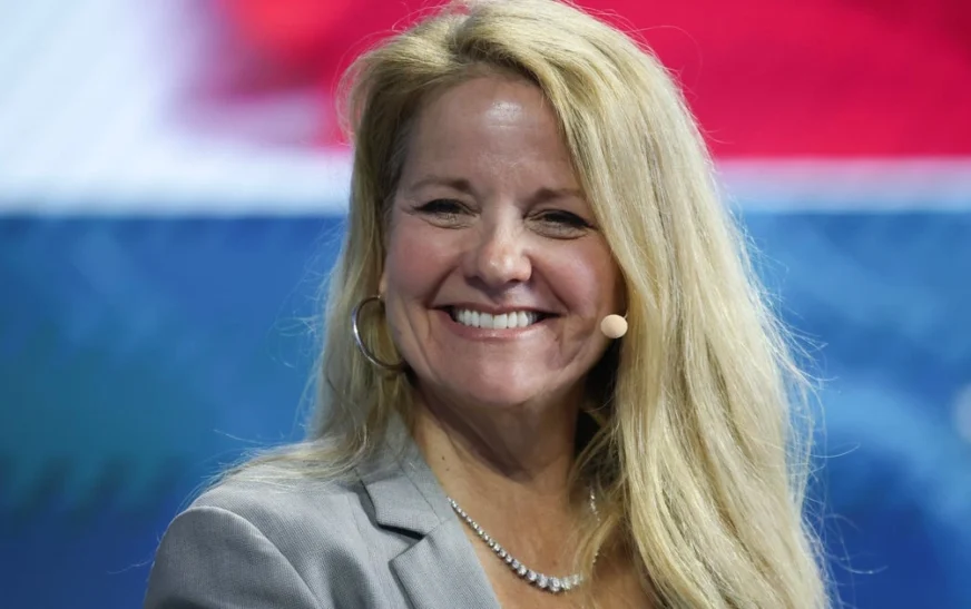  Gwynne Shotwell: The Woman Powering SpaceX’s Rise