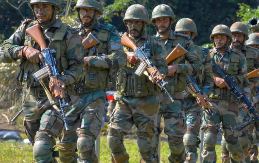 Indian Army Receives First Batch of Indigenous JK 250e Drones