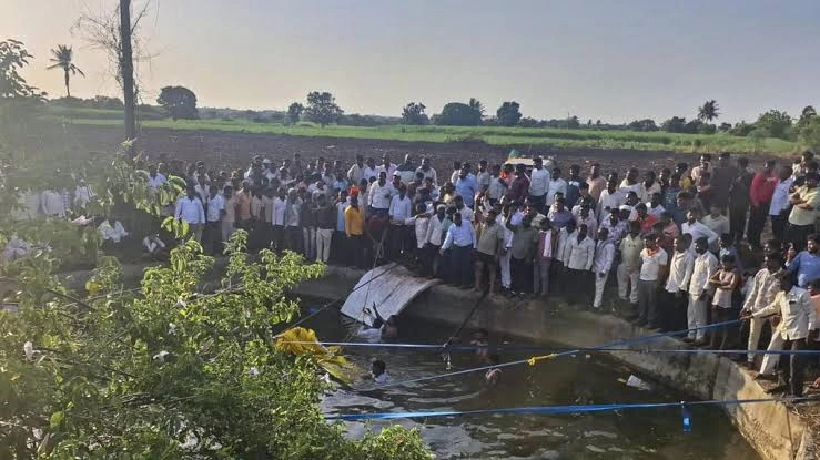  Solapur Jeep Accident Kills Eight; Nation Mourns