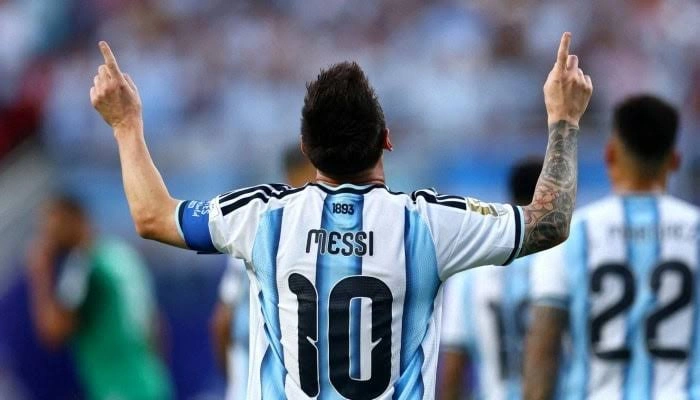 Messi Hat-Trick Powers Argentina Past Algeria, Equals World Cup Scoring Record