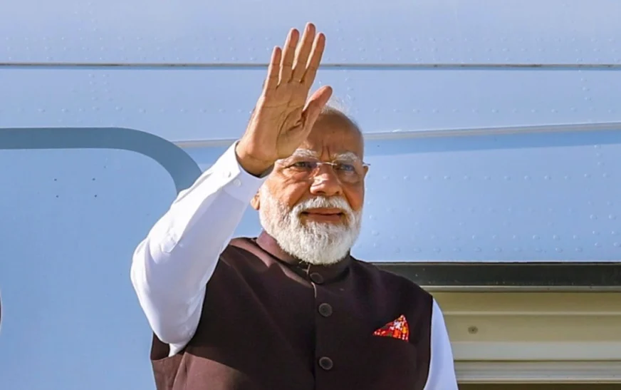 PM Modi Arrives in Slovakia for Historic Visit, Holds Talks with President Pellegrini and PM Fico