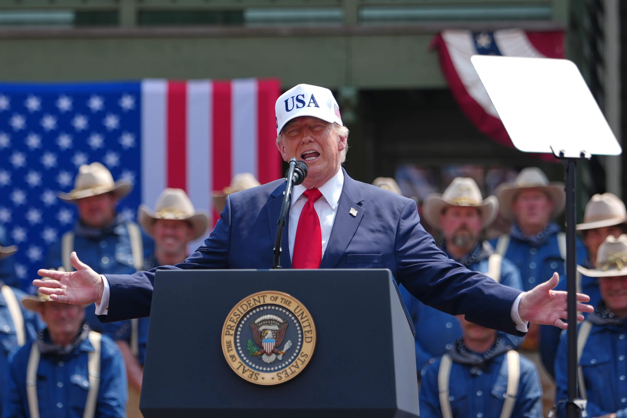 Trump Marks America’s 250th Independence Day, Grants Six Pardons Ahead of Mount Rushmore Address