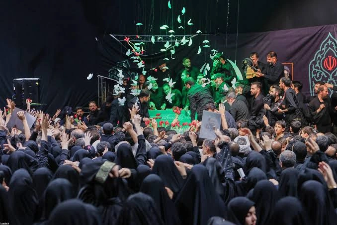Iran Begins Week-Long State Funeral for Ayatollah Ali Khamenei as Thousands Gather in Tehran
