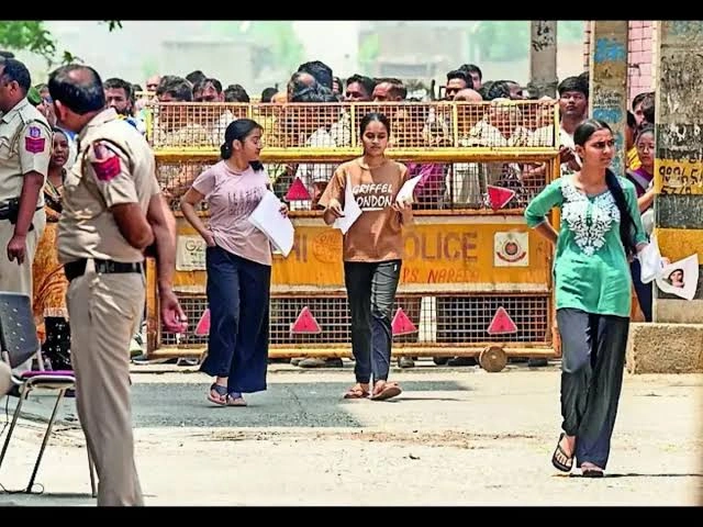 CBI Files Chargesheet Against 13 in NEET-UG 2026 Paper Leak Case, Probe Into NTA Officials Continues