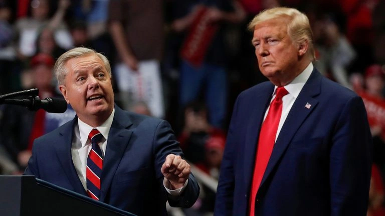 Trump Pays Tribute to Lindsey Graham, Calls Him a ‘True American Patriot’