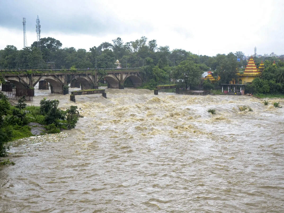 Odisha Flood Situation Worsens as Baitarani and Budhabalanga Rivers Overflow